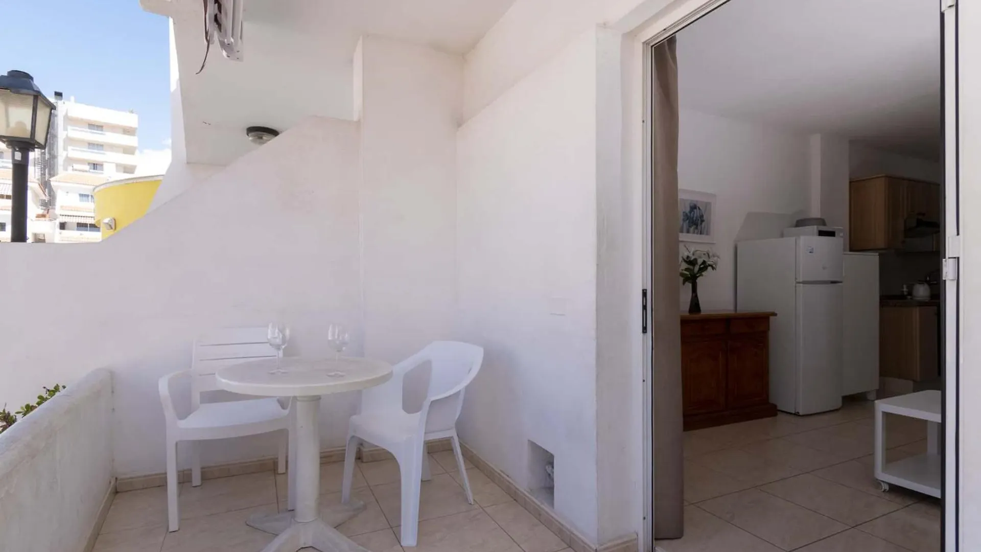 Las Floritas 29 - One Bed With Pool View Playa de las Américas 0*,  Spanje