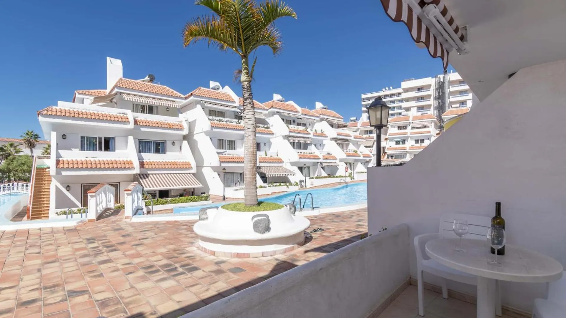 Las Floritas 29 - One Bed With Pool View Playa de las Américas Spanje